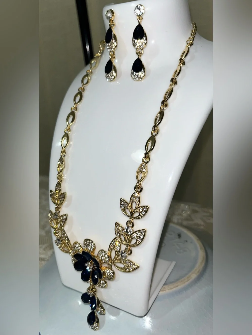 Floral Statement Necklace & Earring Set / Dark Blue & White Rhinestones NEW